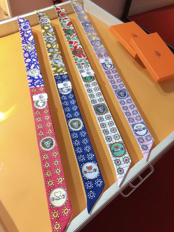 Hermes silk ribbon 5X86cm E011029